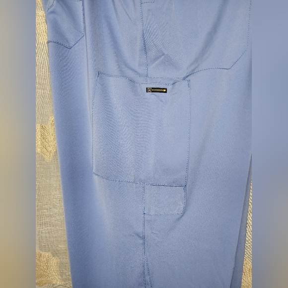 NWT WONDERWINK High Performance Cargo Pant Scrubs - Picture 8 of 13